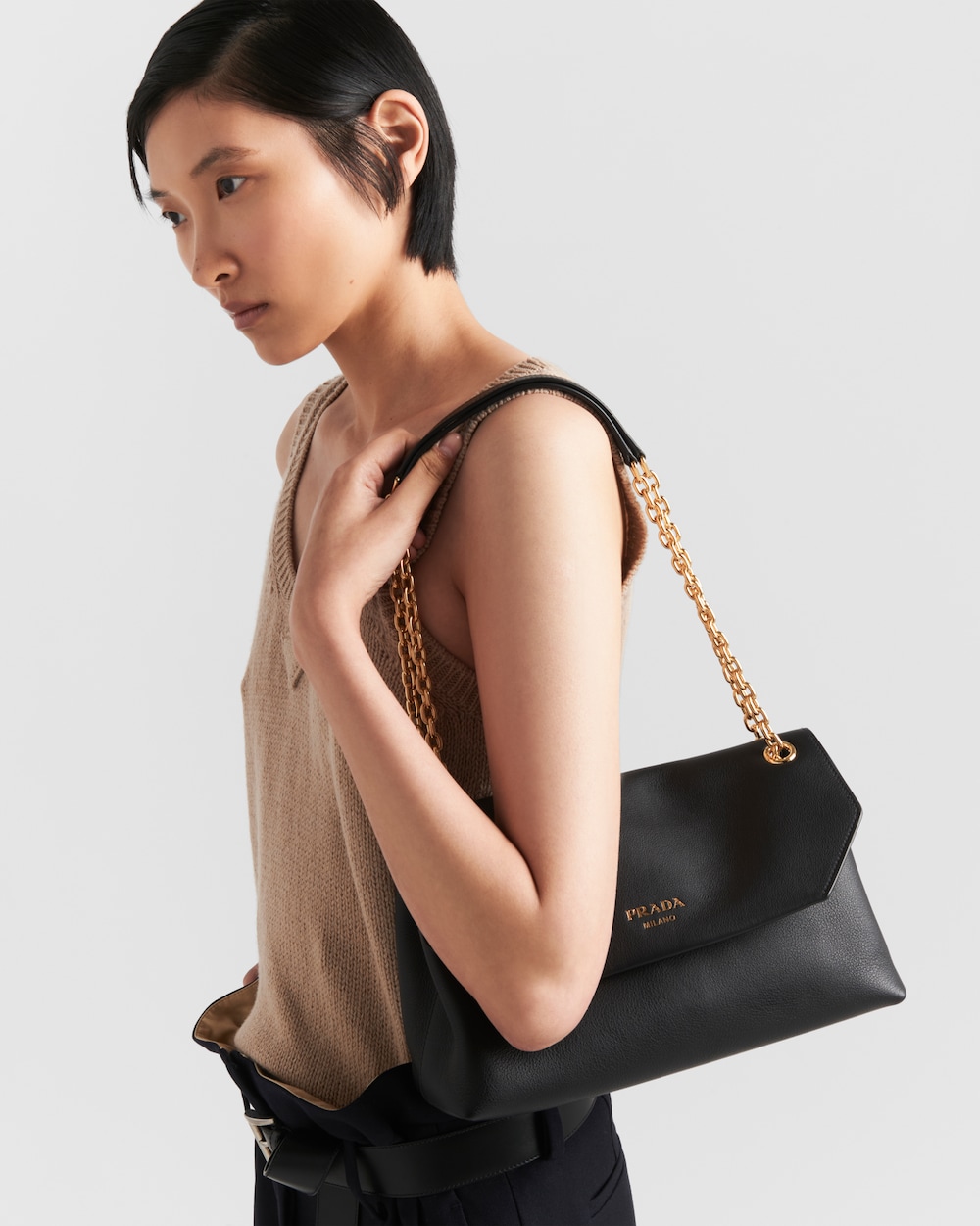 Prada Doux Medium Leather Shoulder Bag - Image 5